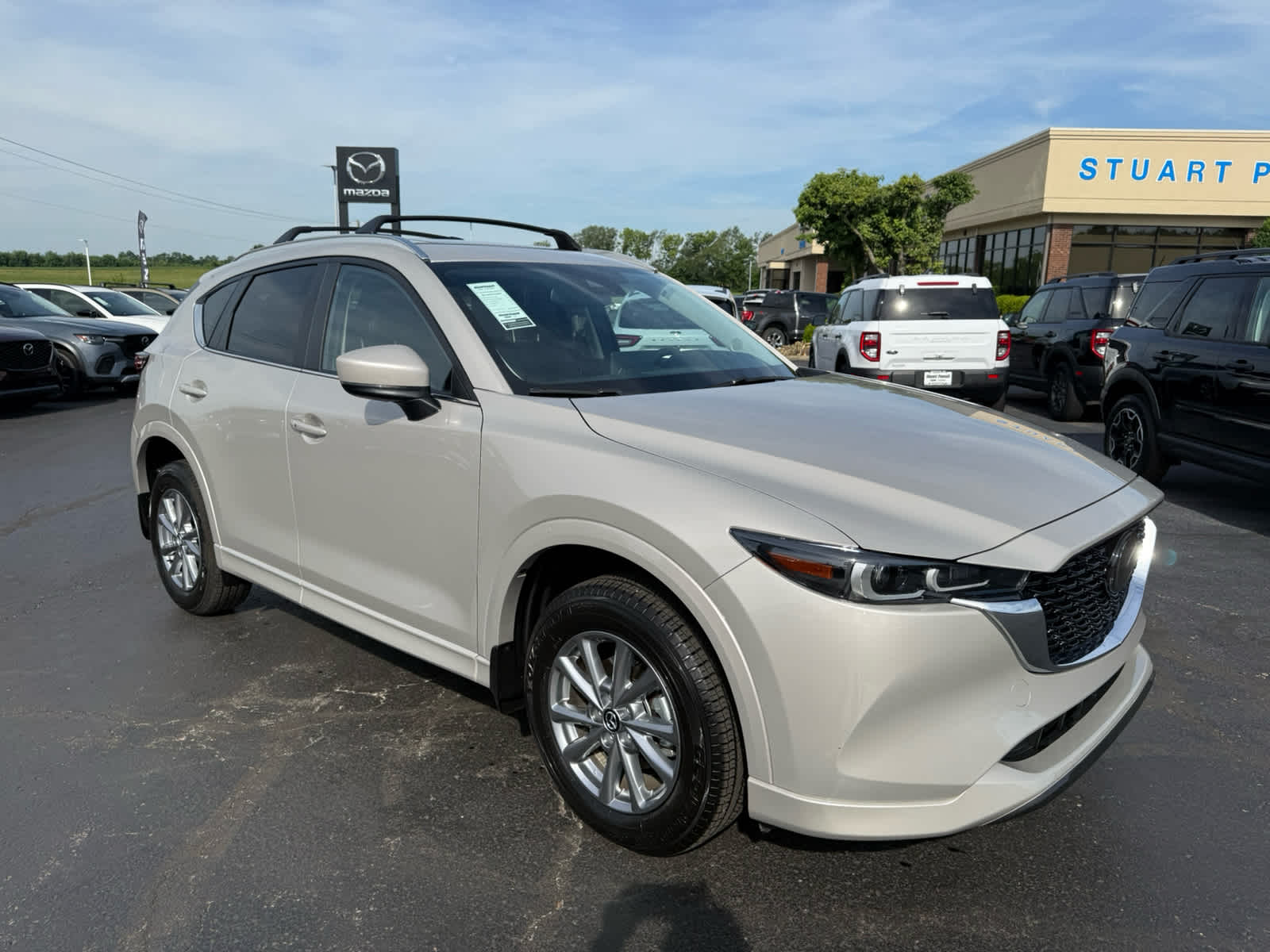 2025 Mazda CX-5 S Preferred package Auto AWD's photo