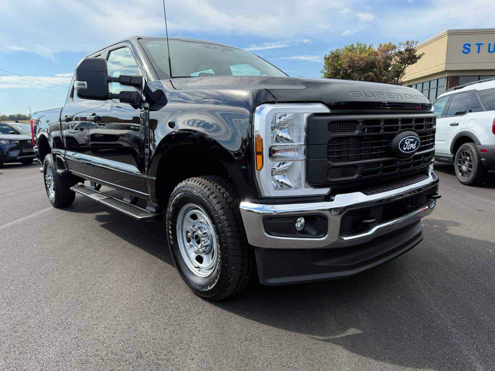 2027 Ford Super Duty F-350 SRW