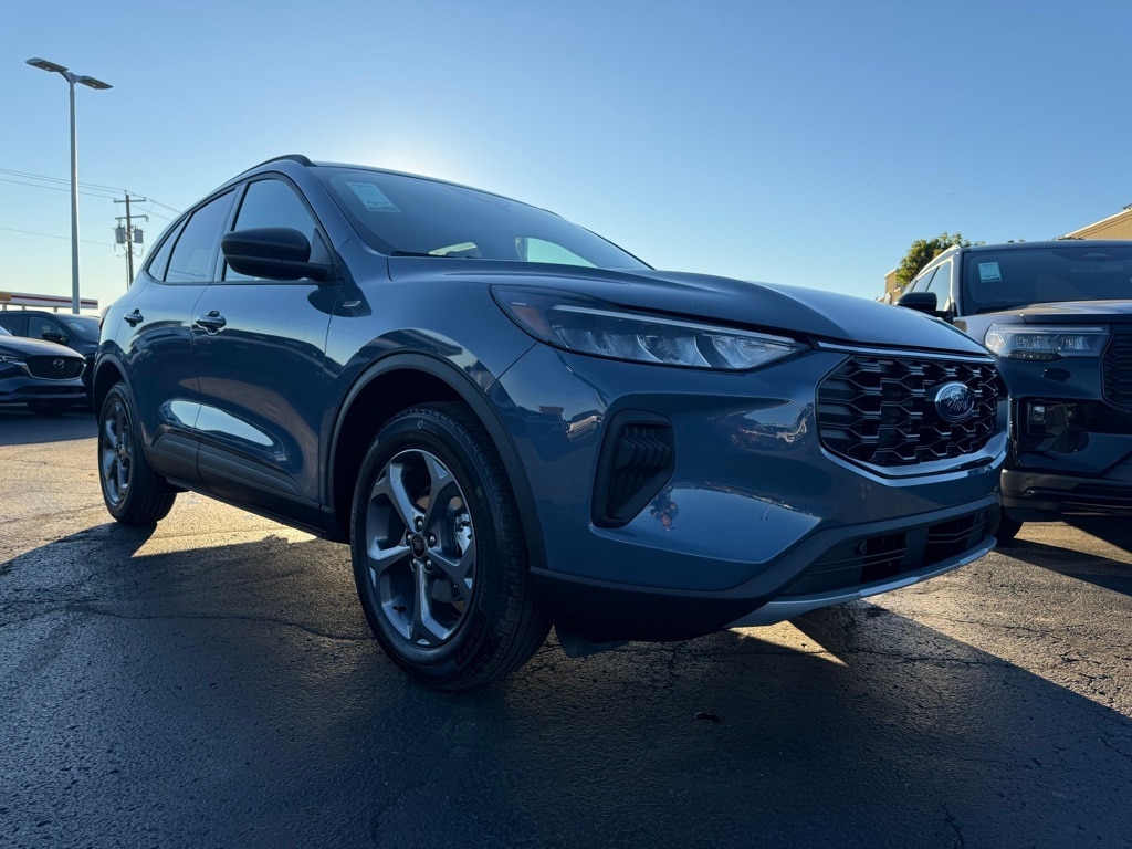 2026 Ford Escape ST-Line's photo