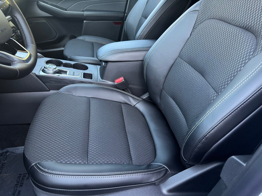 2026 Ford Escape Plug-In Hybrid photo 4