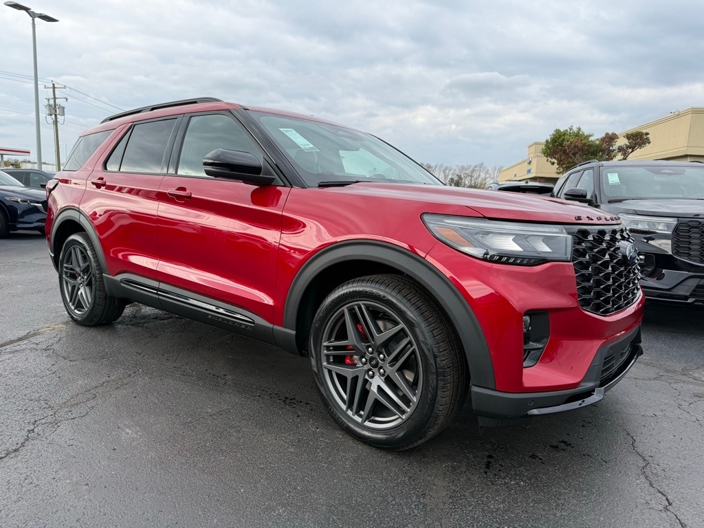 2026 Ford Explorer ST's photo