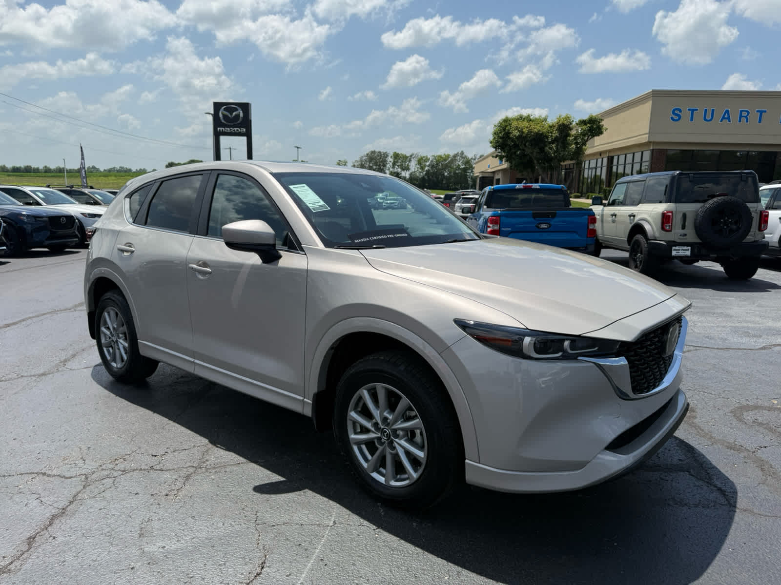 2025 Mazda CX-5 S Preferred package Auto AWD's photo