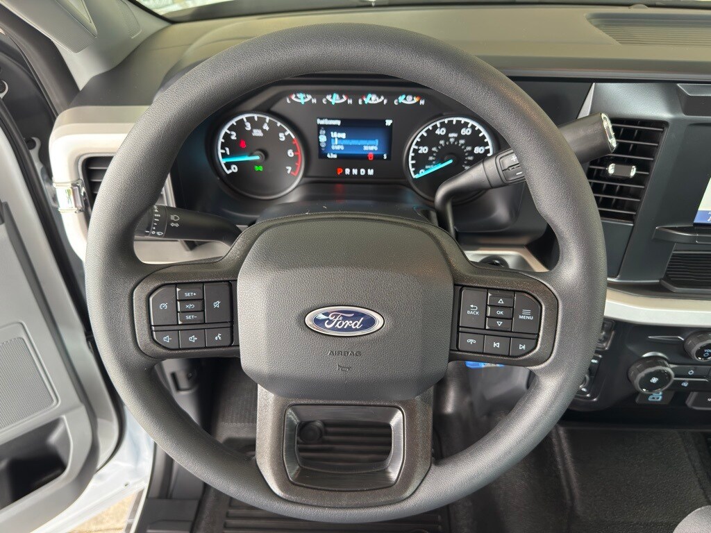 2026 Ford F-250 XL photo 2