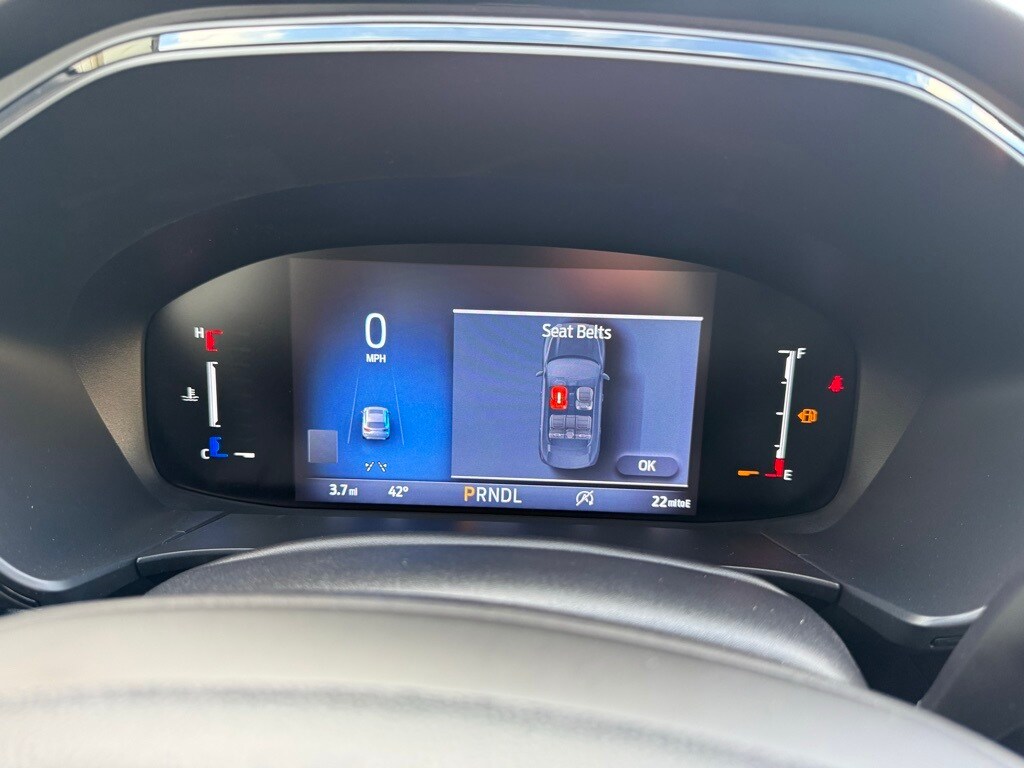 2026 Ford Escape ST-Line photo 3