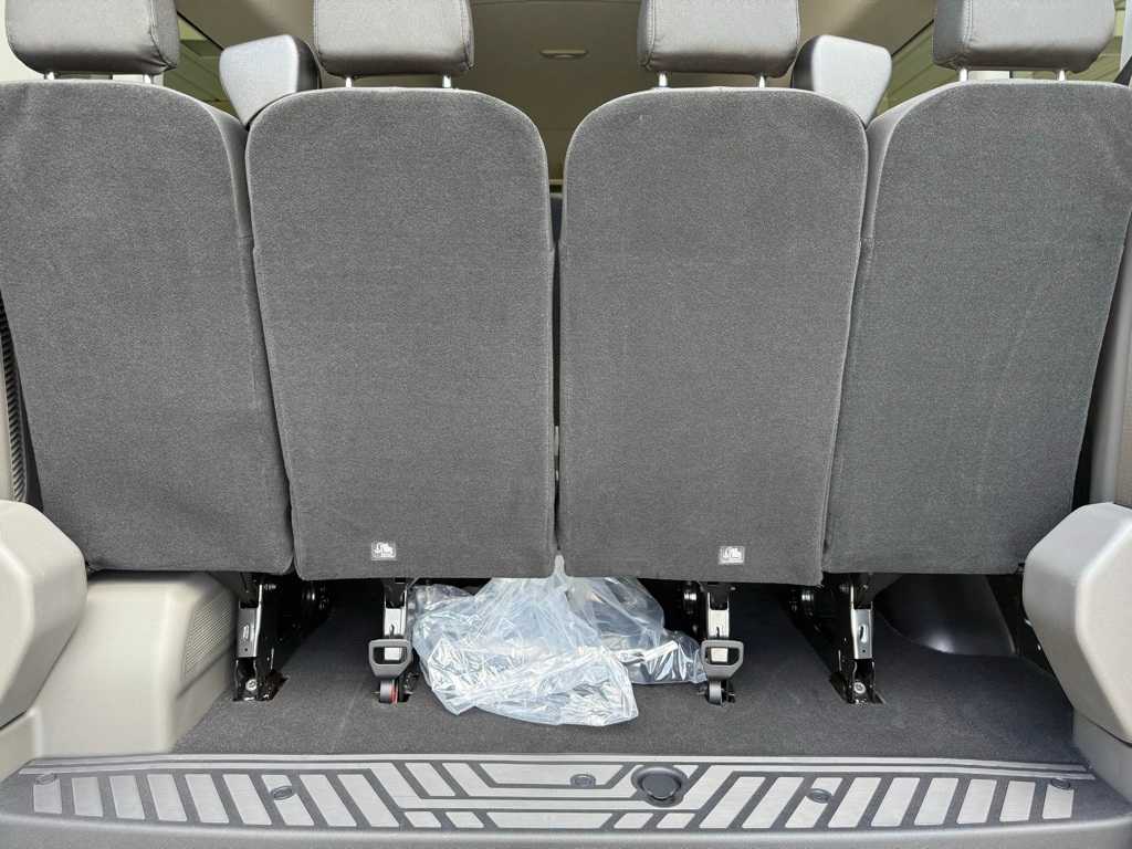 2025 Ford Transit Passenger Van XLT - Photo 7