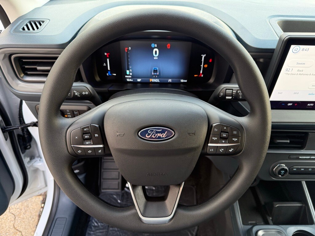 2025 Ford Maverick XLT photo 2