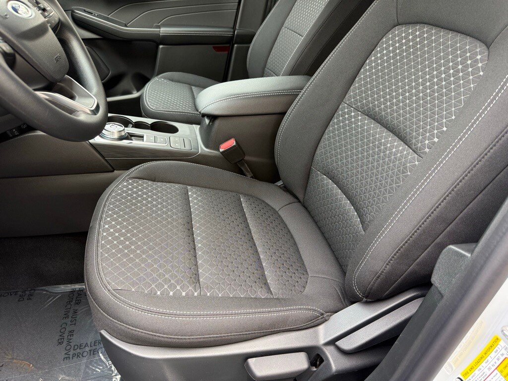 2026 Ford Escape Active photo 4