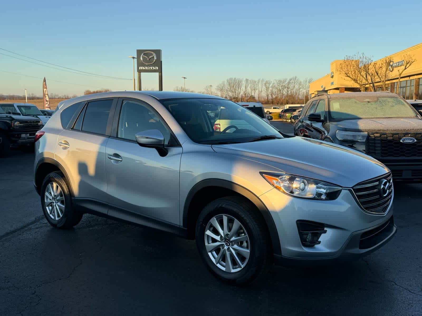 2016 Mazda CX-5 Touring's photo