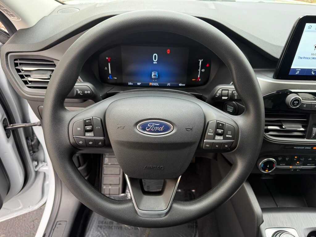 2026 Ford Escape Active photo 2