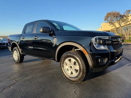 2025 Ford Ranger XL 4WD Supercrew 5 Box Truck