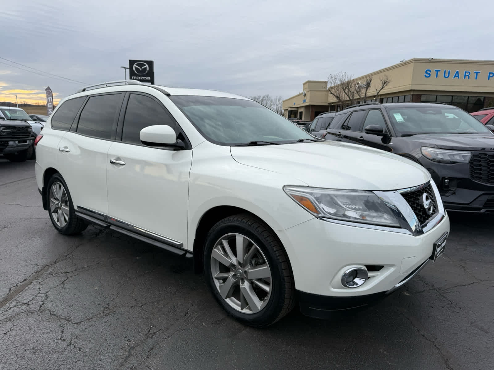 2016 Nissan Pathfinder Platinum