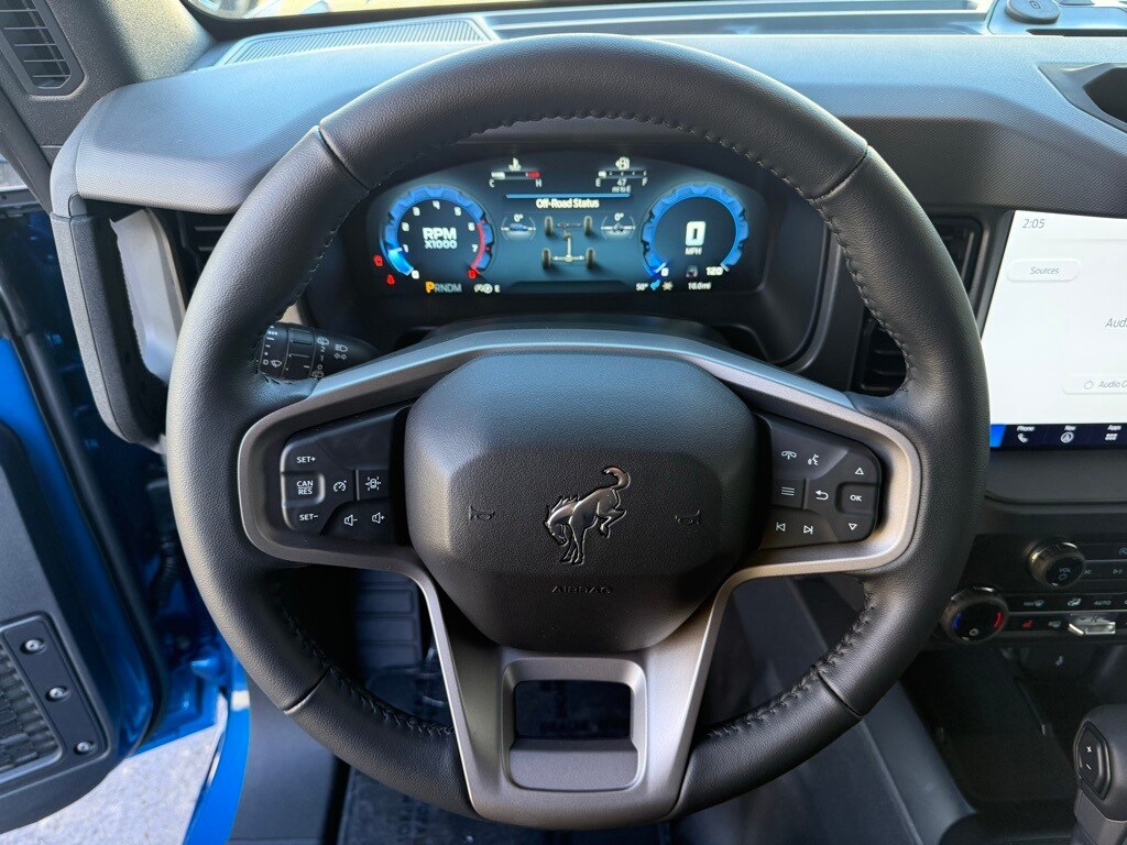 2025 Ford Bronco Big Bend photo 2