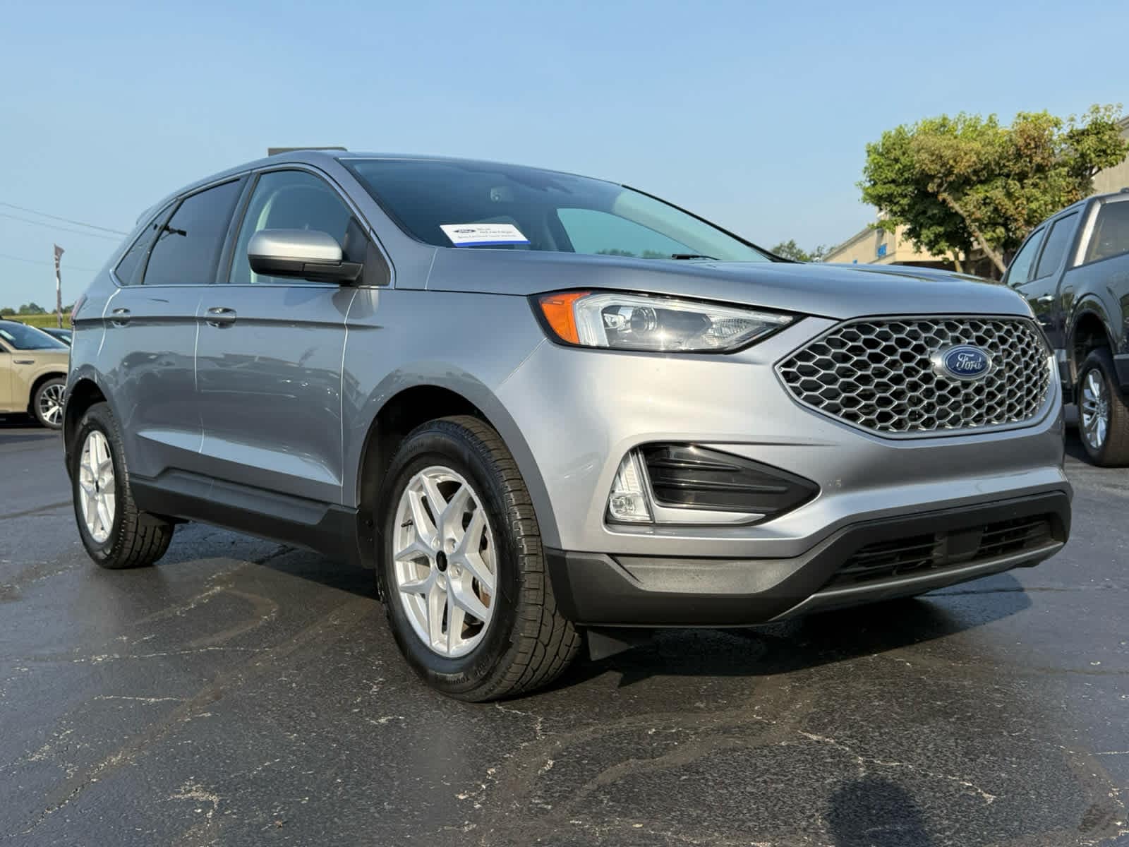 2023 Ford Edge