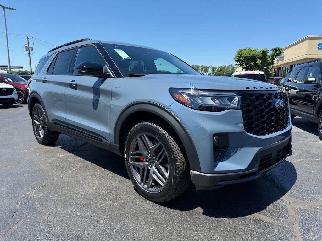 New 2026 Ford Explorer ST-Line SUV