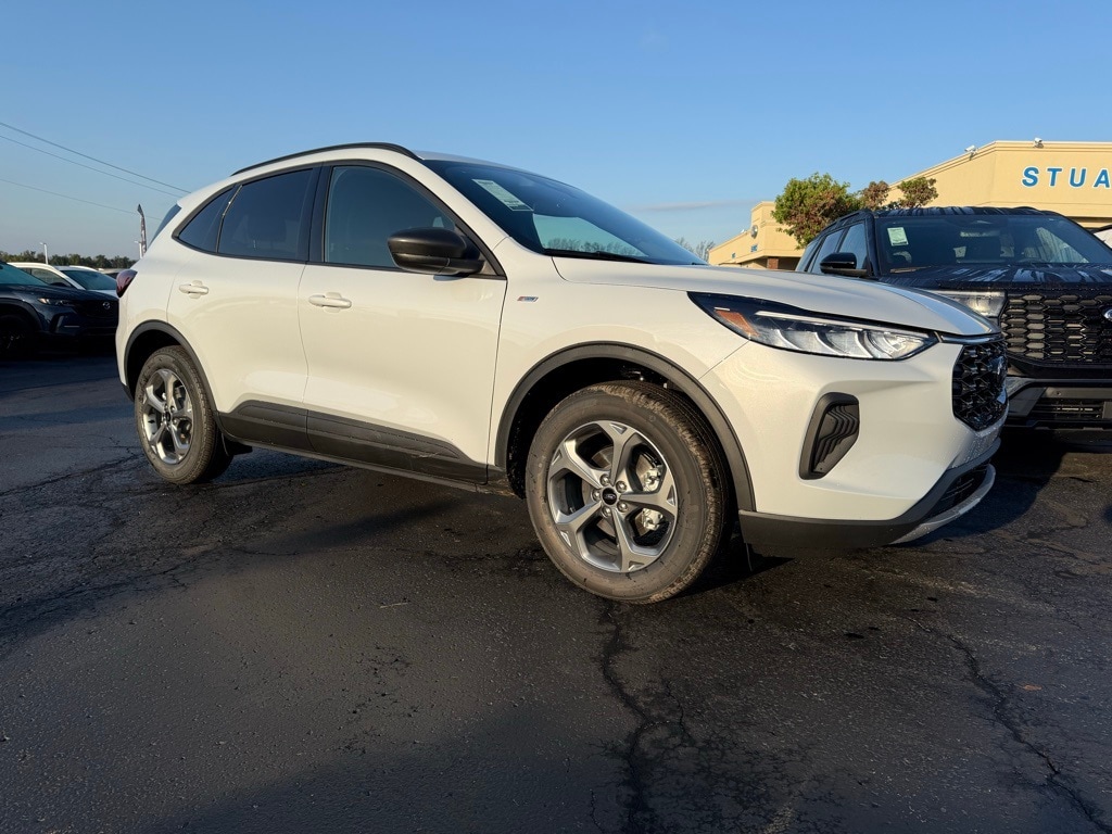 2026 Ford Escape ST-Line's photo