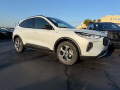 2026 Ford Escape ST-Line SUV