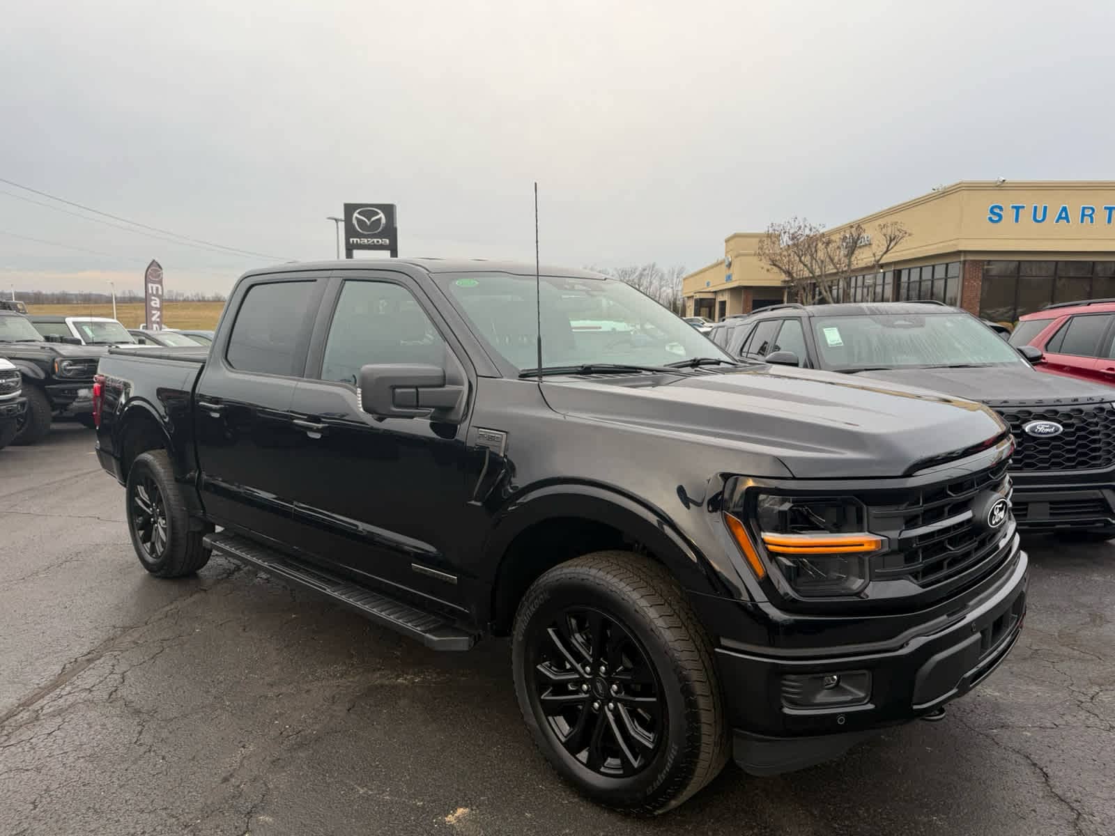 2024 Ford F-150 XLT's photo