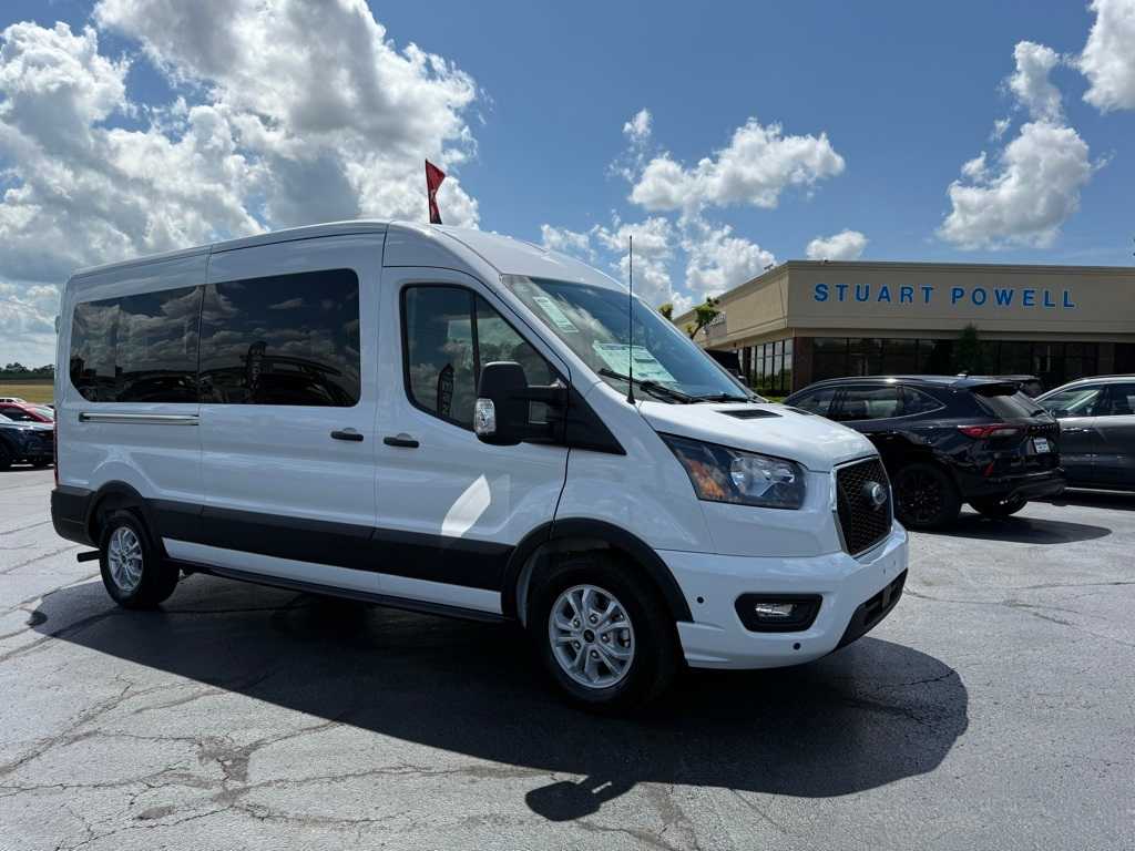 2025 Ford Transit 350 XLT Med Roof Sliding Pass. 148's photo