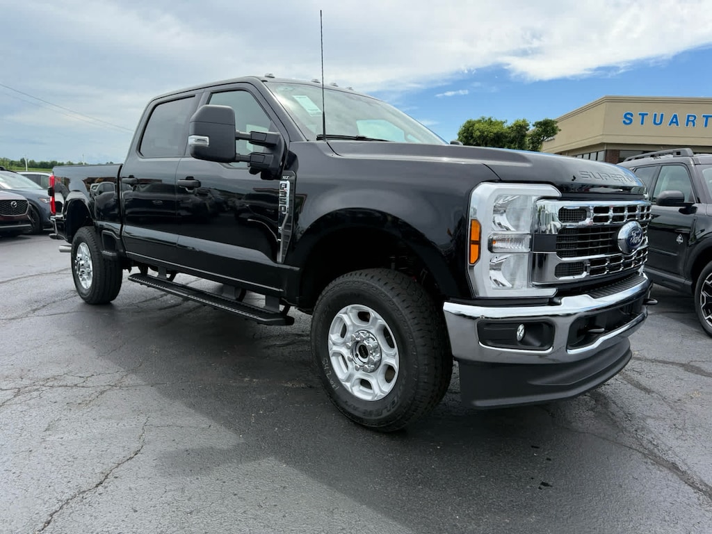 New 2026 Ford Super Duty F-350 SRW XLT Truck