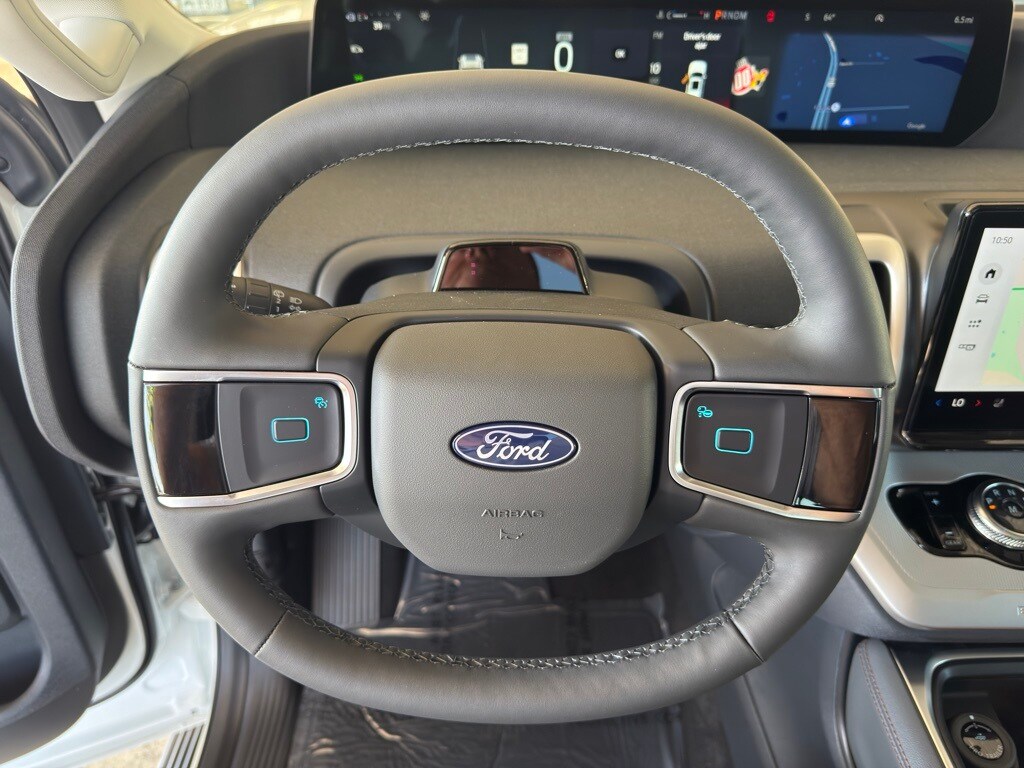 2025 Ford Expedition MAX photo 2