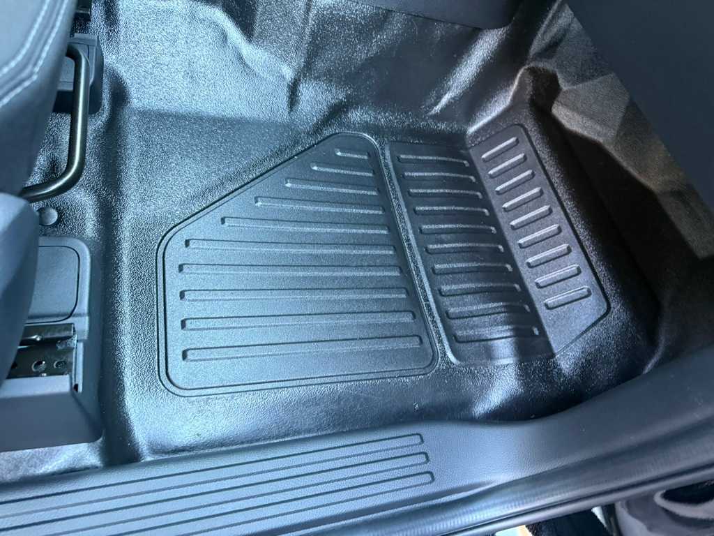 2025 Ford Ranger XL - Photo 8