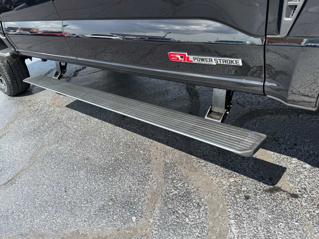 2026 Ford F-350 Super Duty Platinum - Photo 33