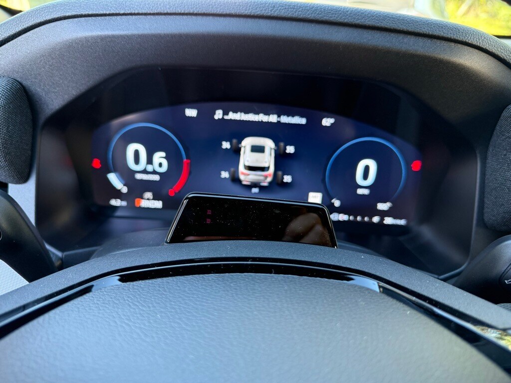 2026 Ford Explorer ST photo 3