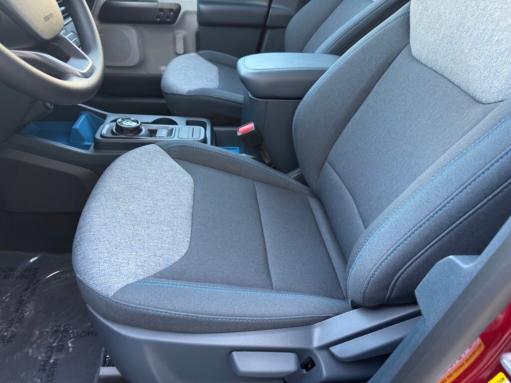 2025 Ford Maverick XLT photo 4