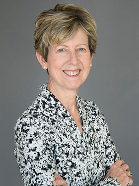 Staff member Patti Powell from ID_29296e610033