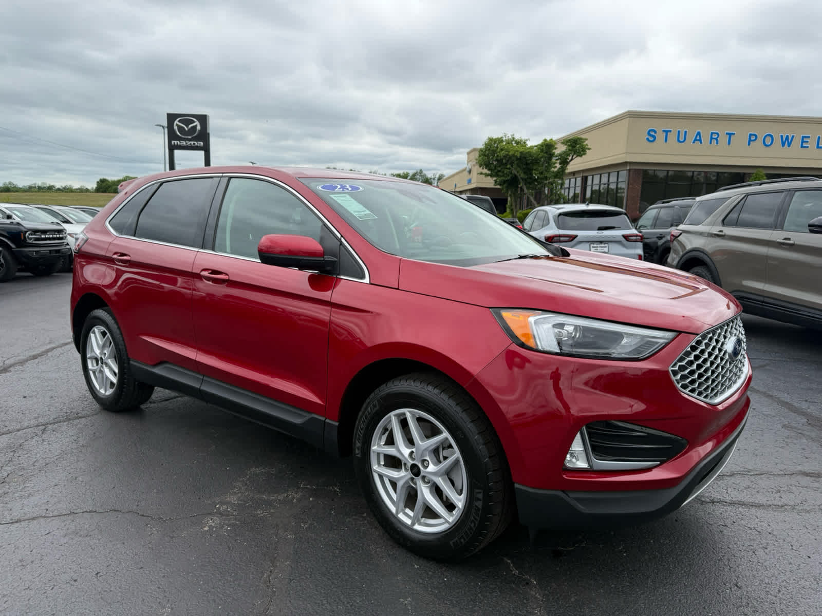 2023 Ford Edge SEL AWD's photo