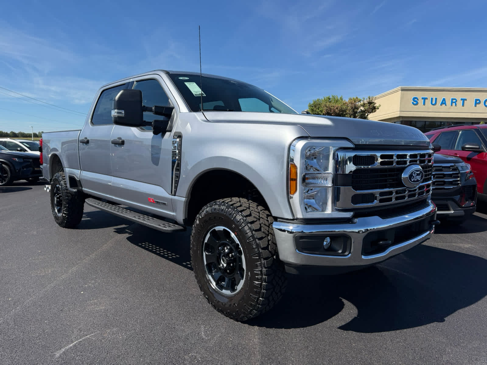 2027 Ford Super Duty F-350 SRW