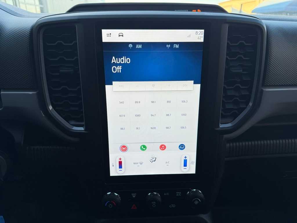 2025 Ford Ranger XL - Photo 13