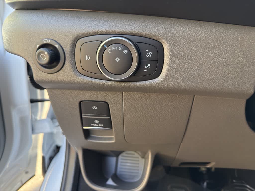 2025 Ford Transit Passenger Van XLT - Photo 14