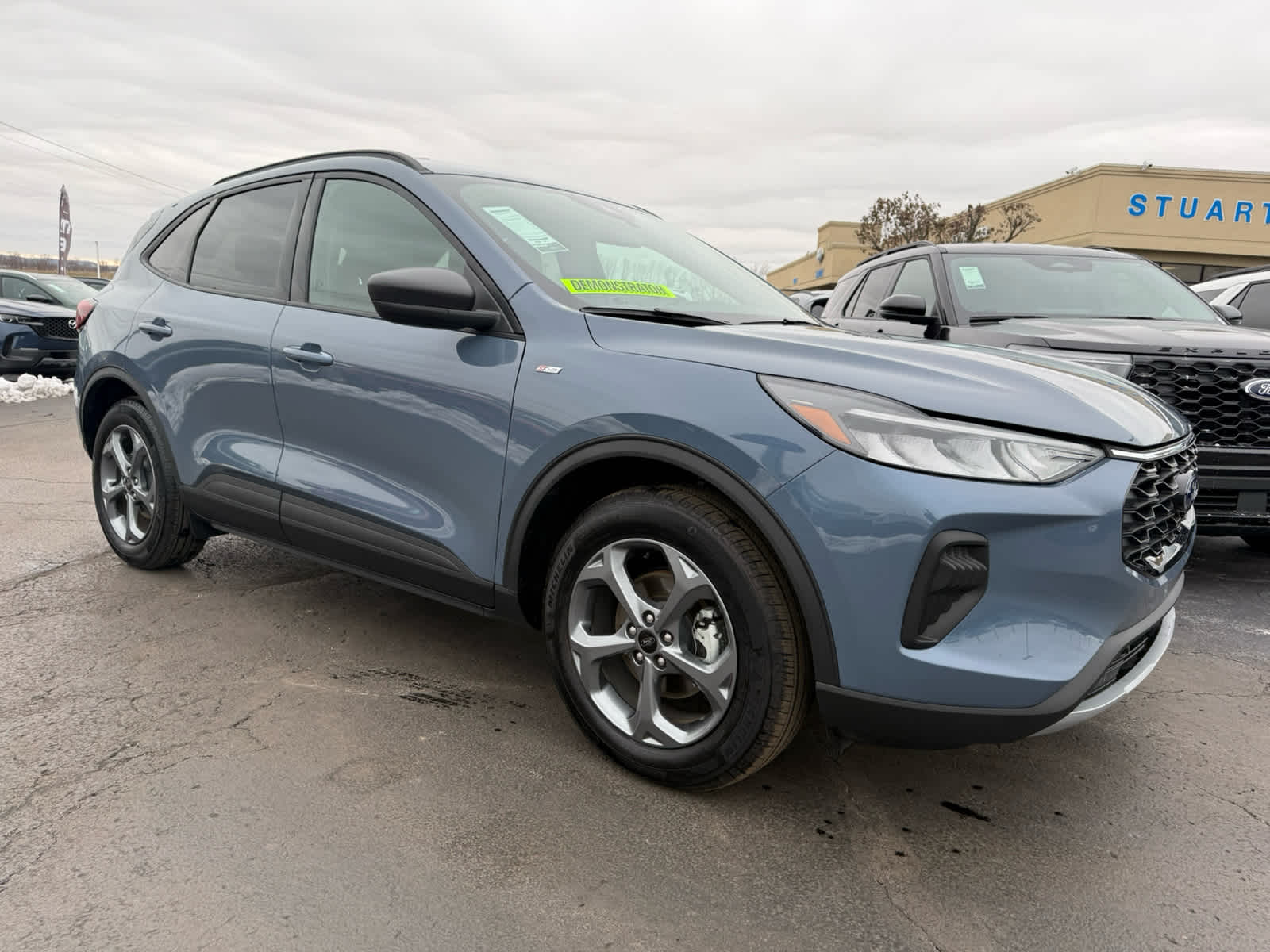 2025 Ford Escape ST-Line's photo