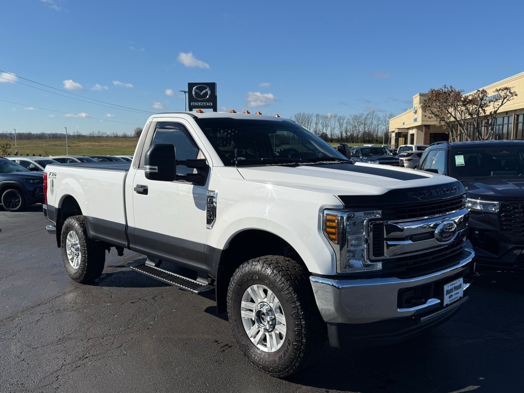 2018 Ford F-250 Super Duty XL's photo