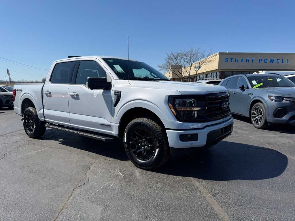 2025 Ford F-150 XLT's photo