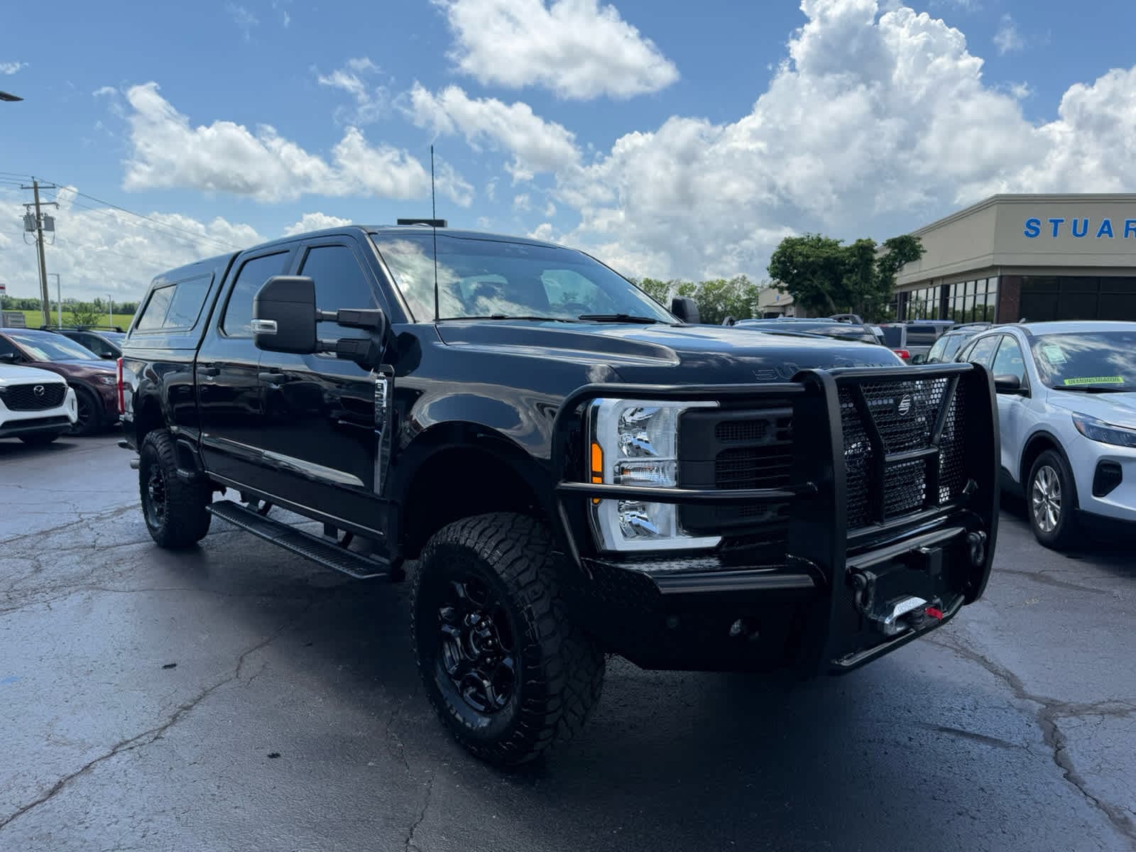 2025 Ford F-250 XL 4x4 Crew Cab 6-3/4' Box's photo