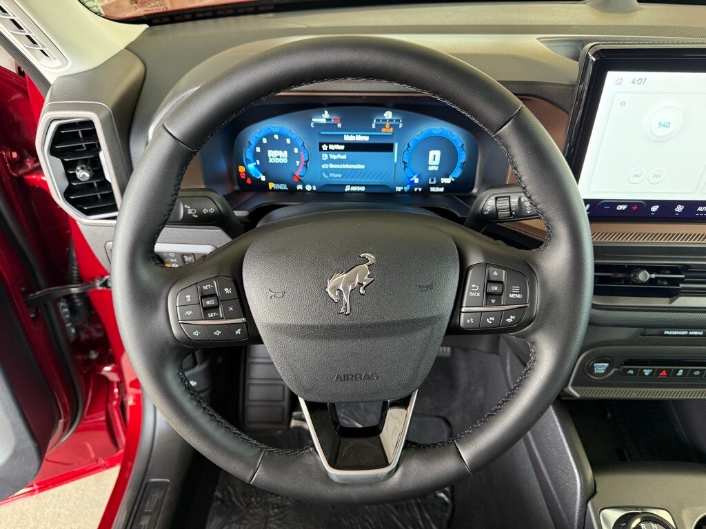 2025 Ford Bronco Sport Outer Banks photo 2