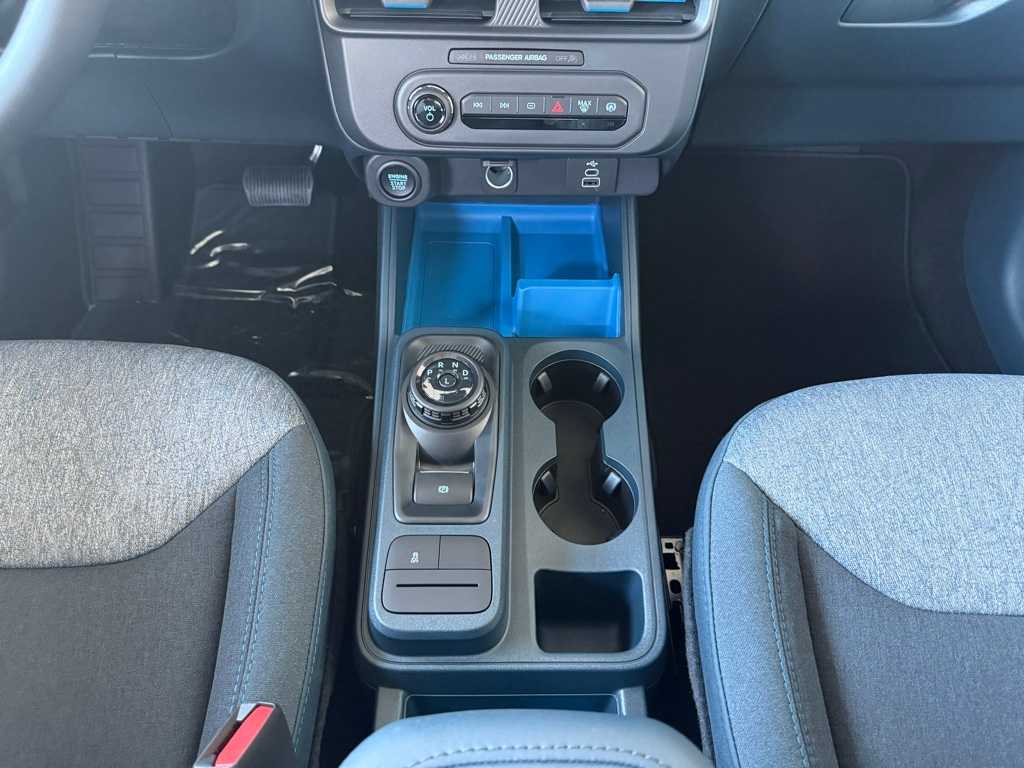 2025 Ford Maverick XLT - Photo 10