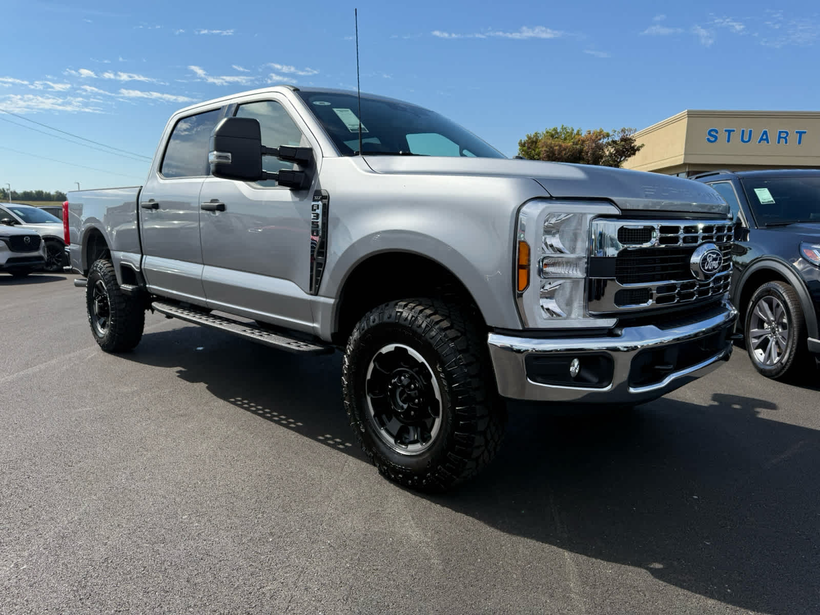 2027 Ford Super Duty F-350 SRW