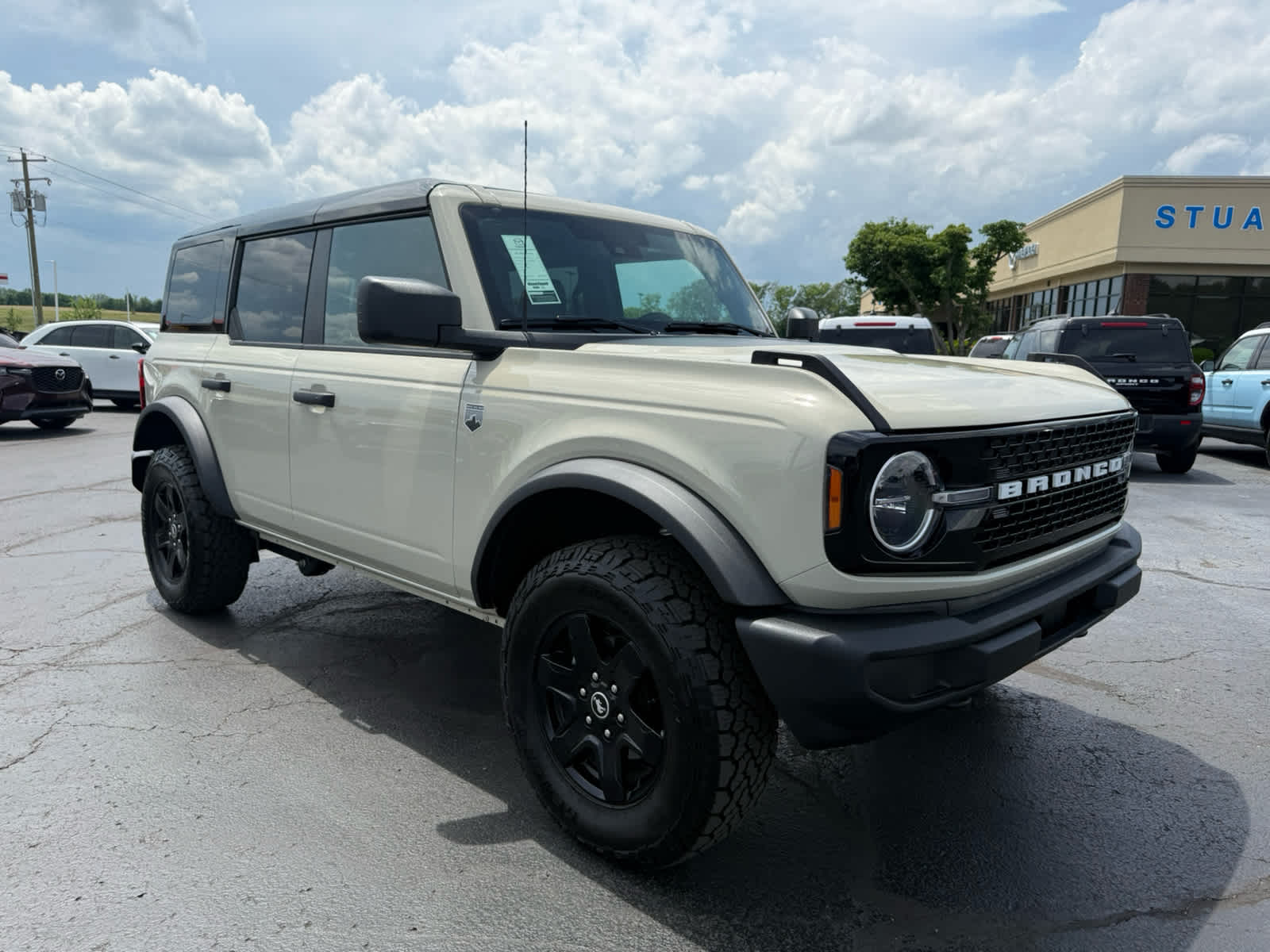 2025 Ford Bronco