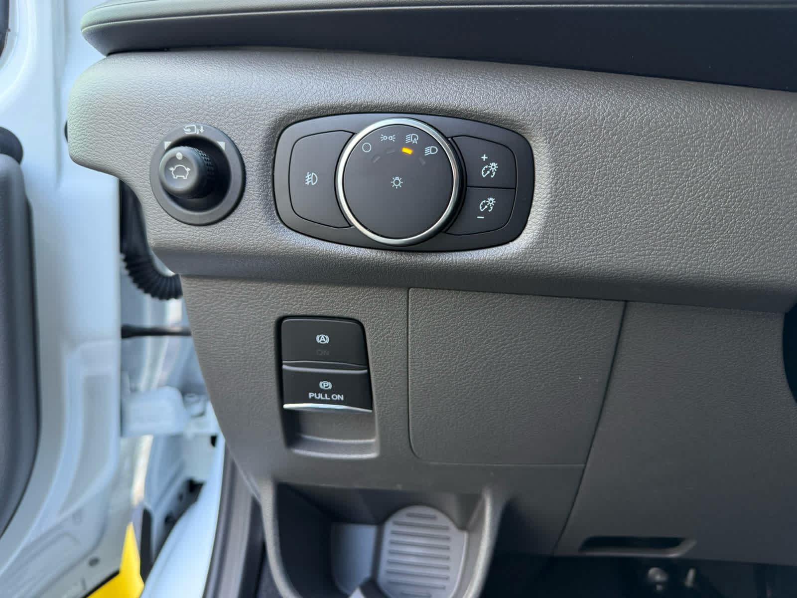2026 Ford Transit Passenger Van XLT - Photo 14