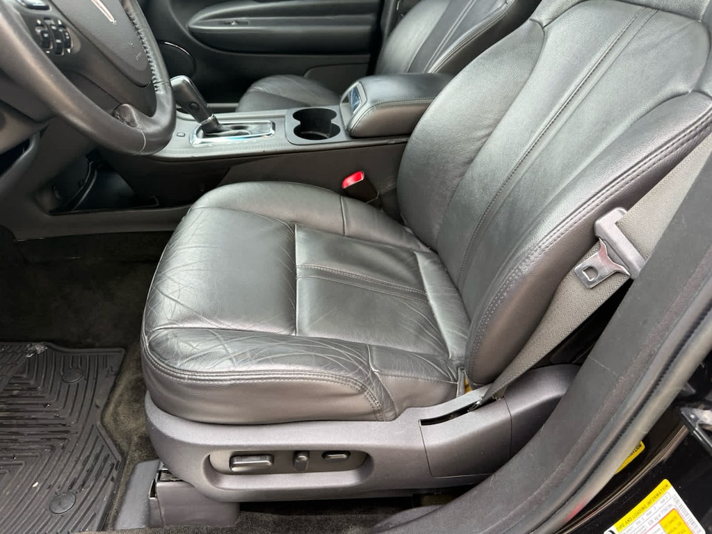 Used 2018 Lincoln MKT 3.7L AWD w/Livery Pkg