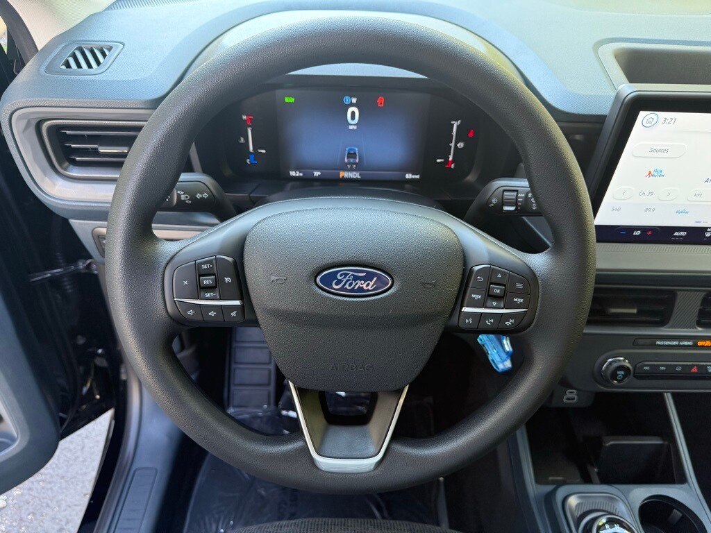 2025 Ford Maverick XL photo 2