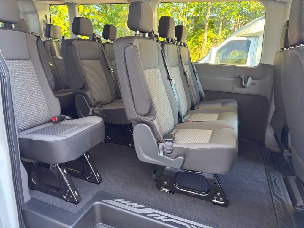 2025 Ford Transit Passenger Van XLT - Photo 9
