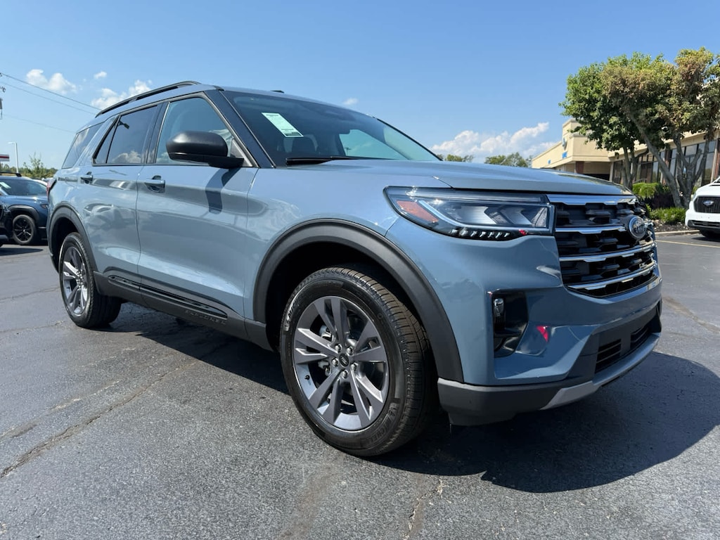 New 2026 Ford Explorer Active w/200A Pkg SUV