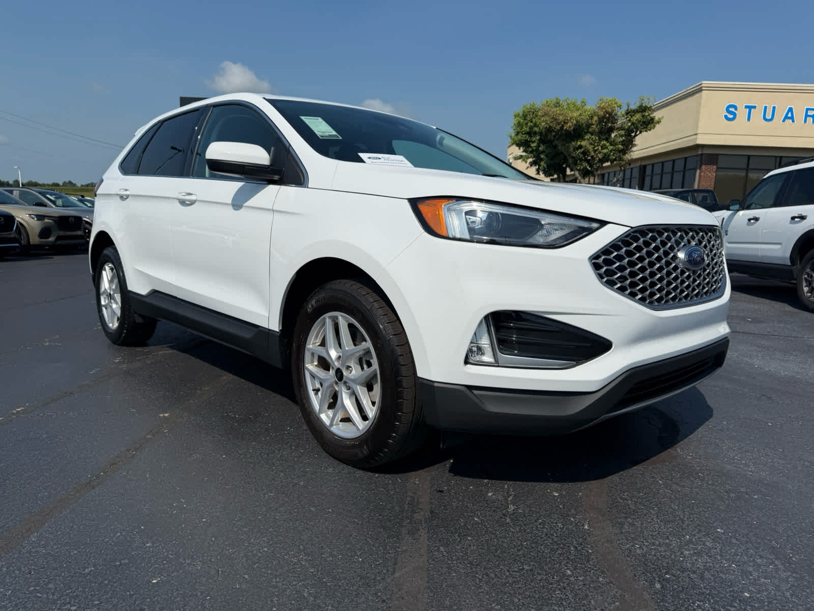 2024 Ford Edge