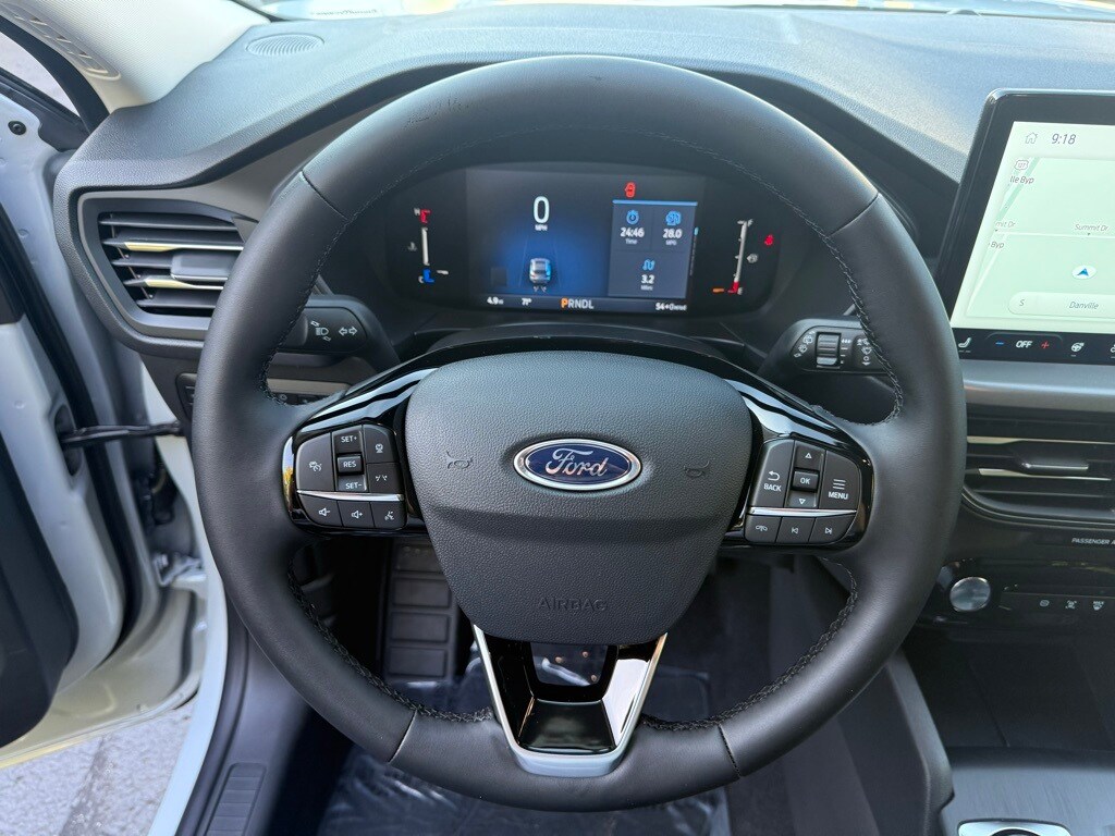 2026 Ford Escape Plug-In Hybrid photo 2