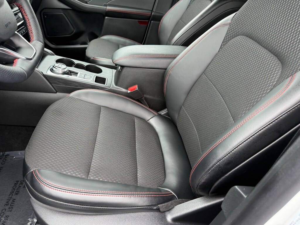 2025 Ford Escape Active photo 2