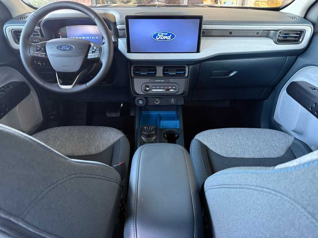 2025 Ford Maverick XLT - Photo 18